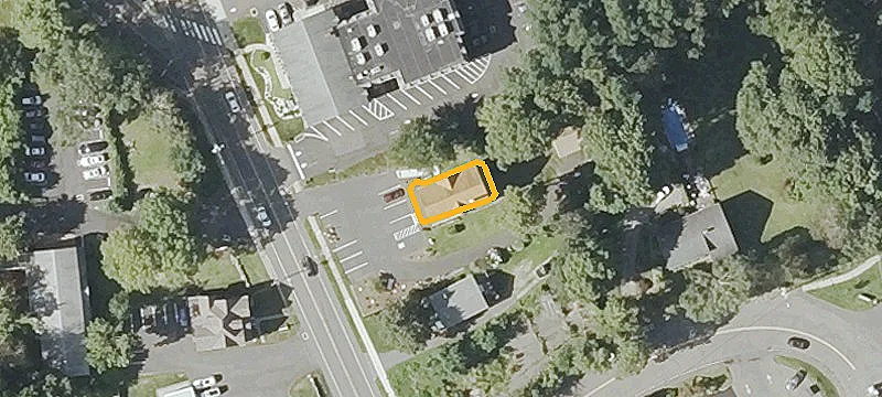 401 Main St