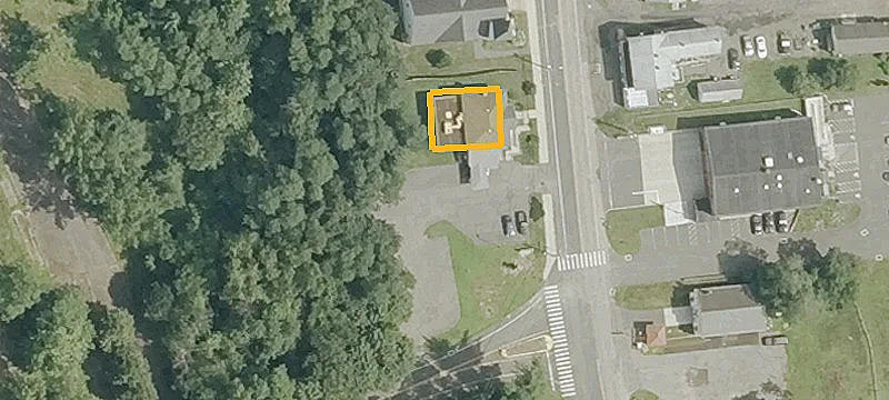 124 Main St