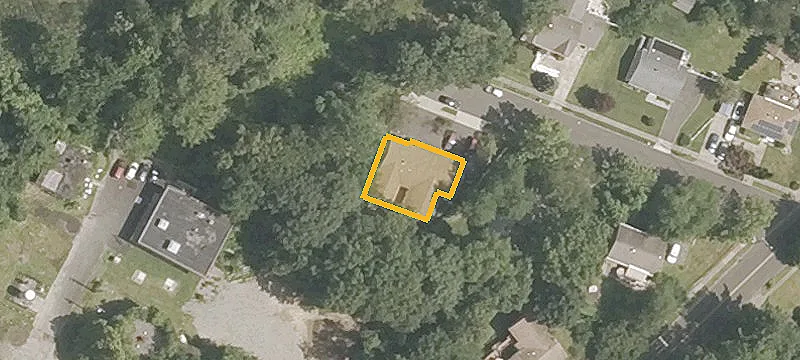 22 Robin Ln