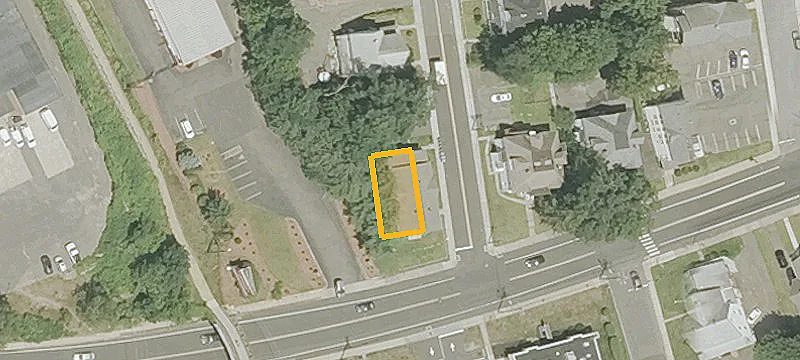 243 Ctr St
