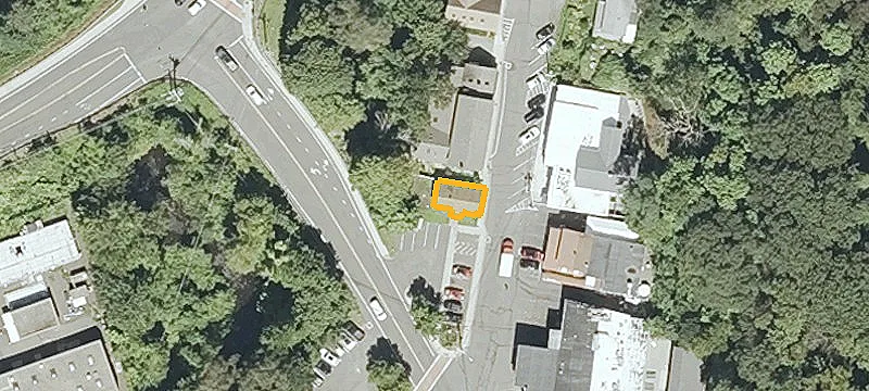 3 Main St
