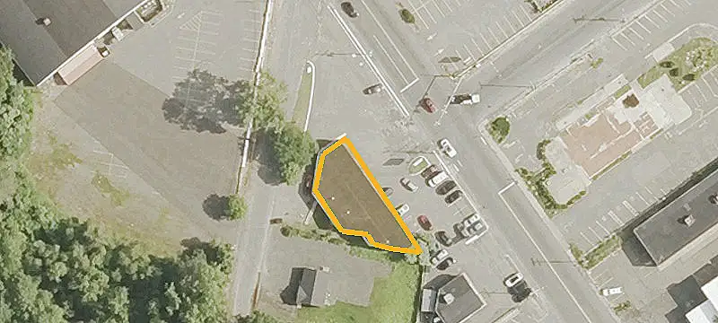 742 Lakewood Rd