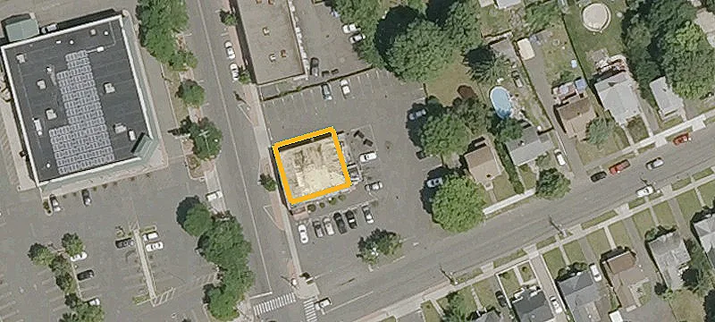 373 Campbell Ave