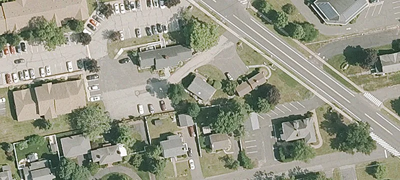 224 New London Tpke