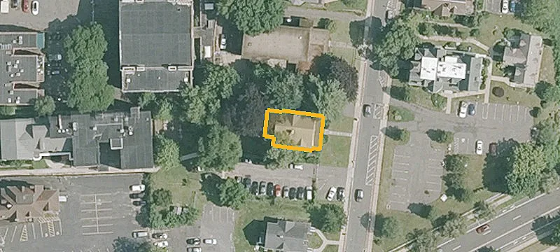 7 Charter Oak Pl