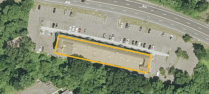 999 Foxon Rd, Unit 17