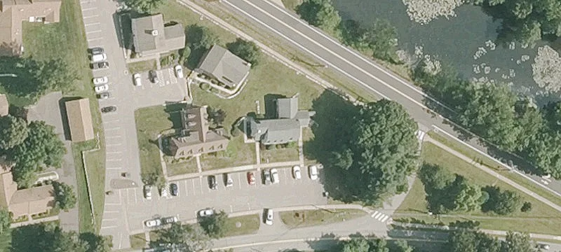 381 Hubbard St