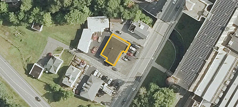 162 Main St