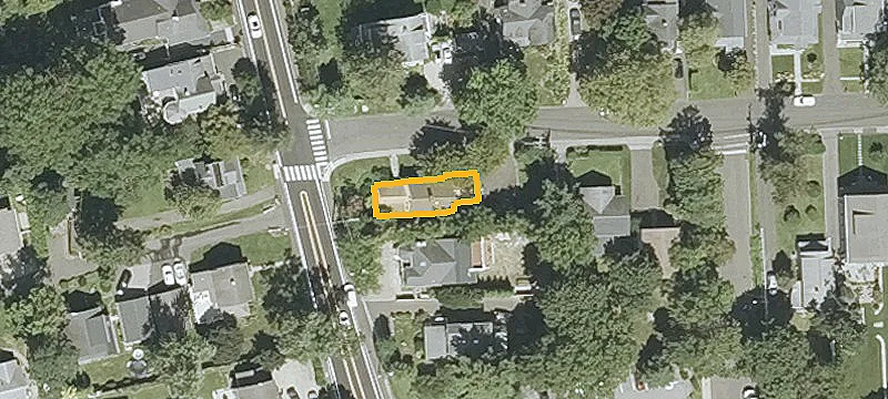 1 Webb Ave