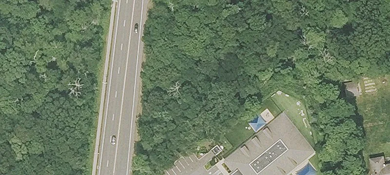 300 Monroe Tpke