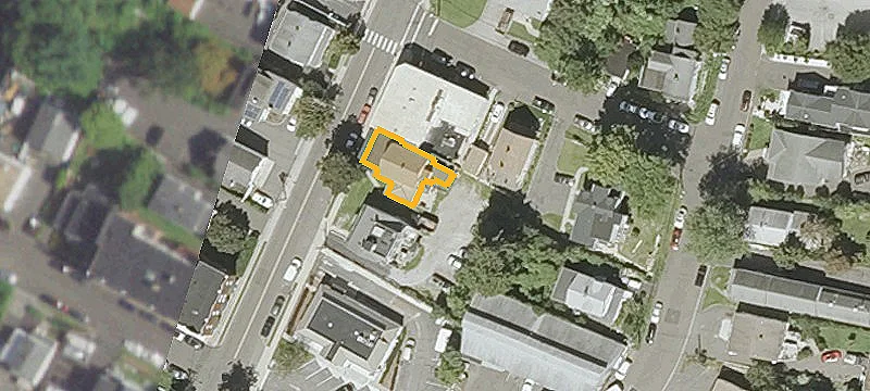 35 Water St