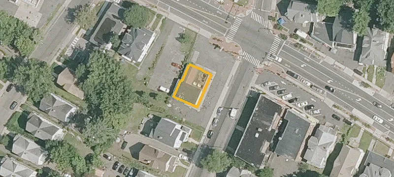 885 Albany Ave