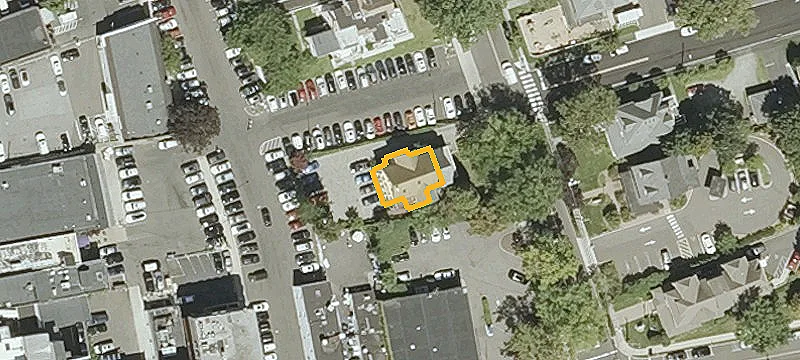 80 Mason St