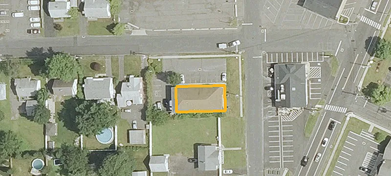 20 Race Ave