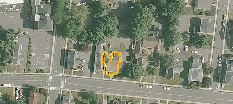 56 Maple Ave