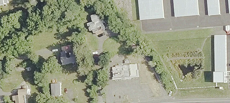 1379 Meriden Rd