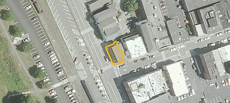 62 Bank St