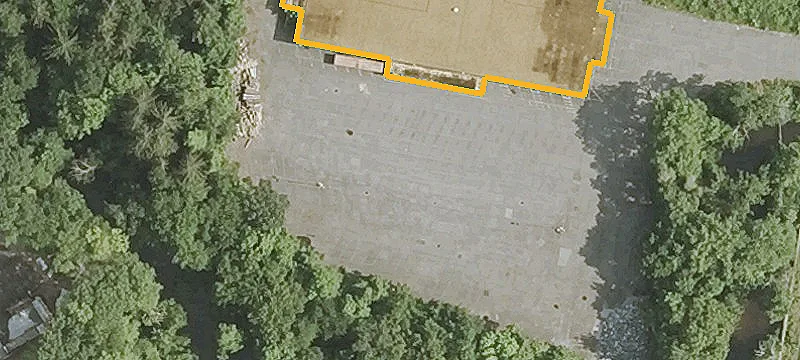 1304 Main St