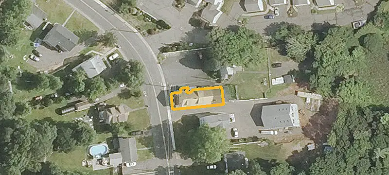 255 Berlin Ave