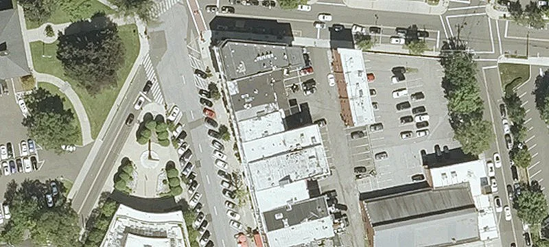 319 Greenwich Ave