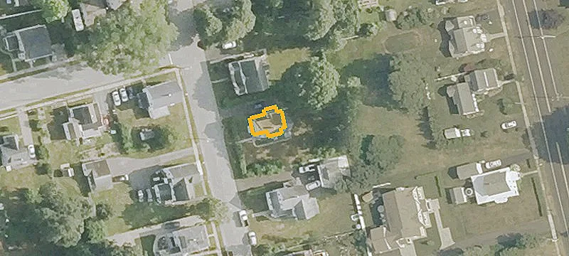 33 York Ave
