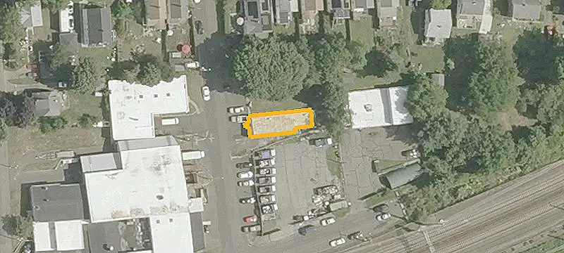 24 Soundview Ave