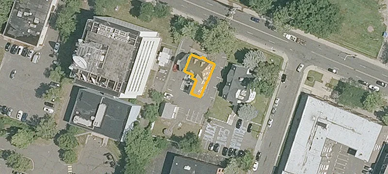 1039 Asylum Ave