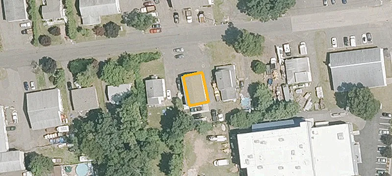 12 Laurel Rd