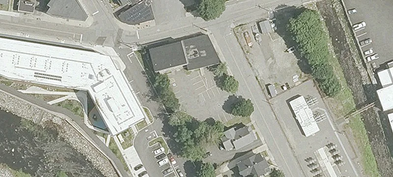126 Franklin St