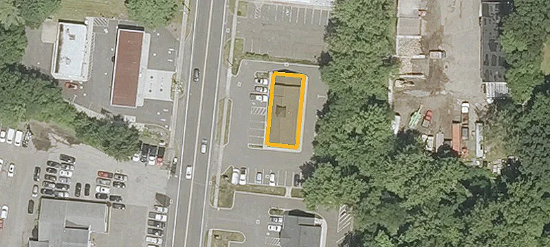 986 Main St