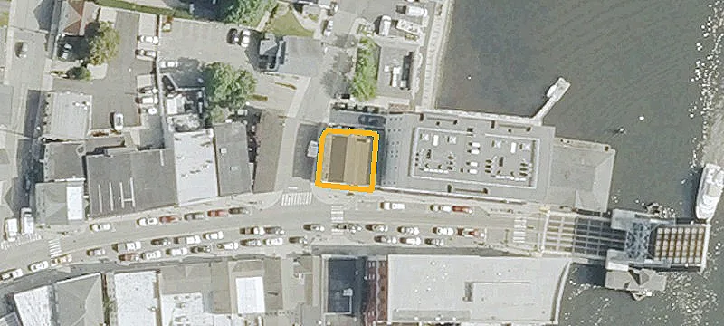 24 Main St