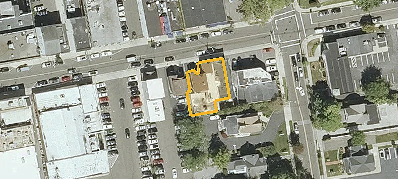 68 Lewis St