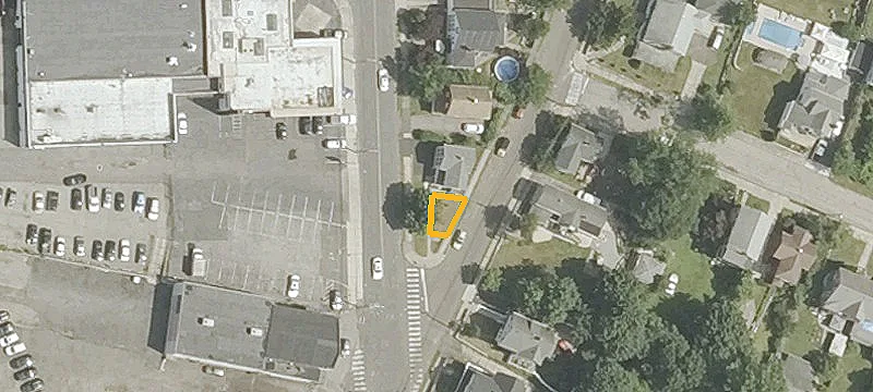 195 Seymour Ave