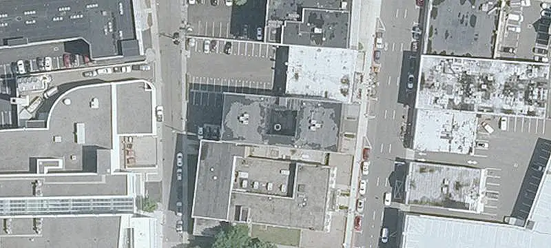 460 Summer St