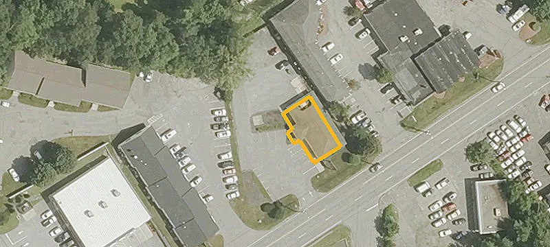 1063 Main St