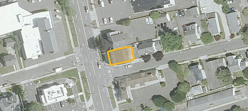 399 Main St