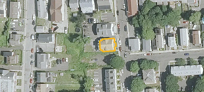 13 Msn St