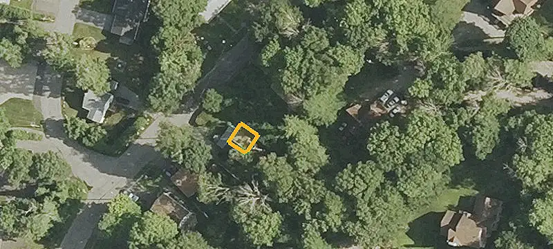 305 Wakefield Blvd