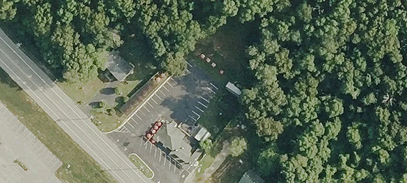 1647 Hartford New London Tpke