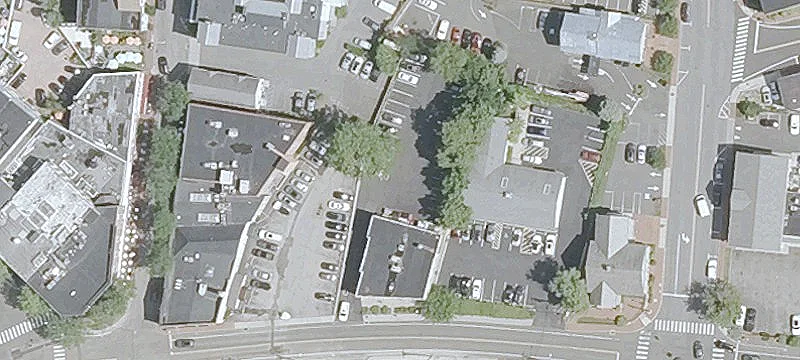 22 Ee Ave, Unit 21