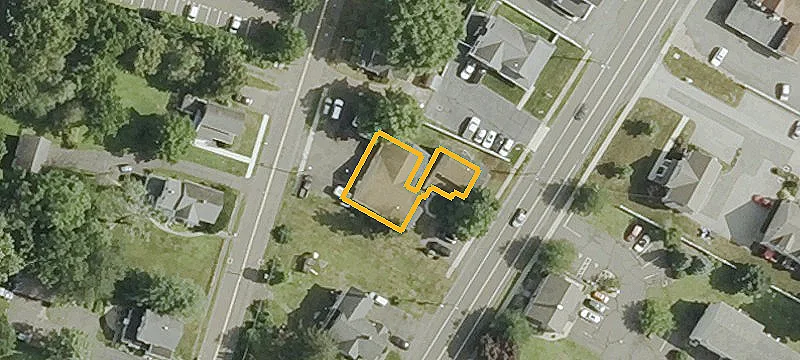 399 Main St