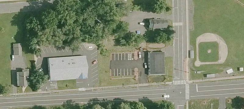 200 Bloomfield Ave