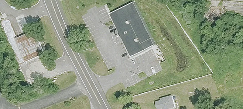 296 Putnam Rd