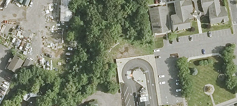 756 Main St