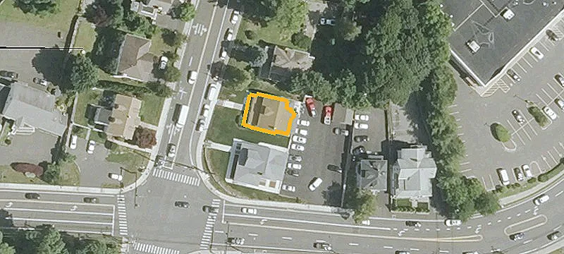 49 Ee Ave