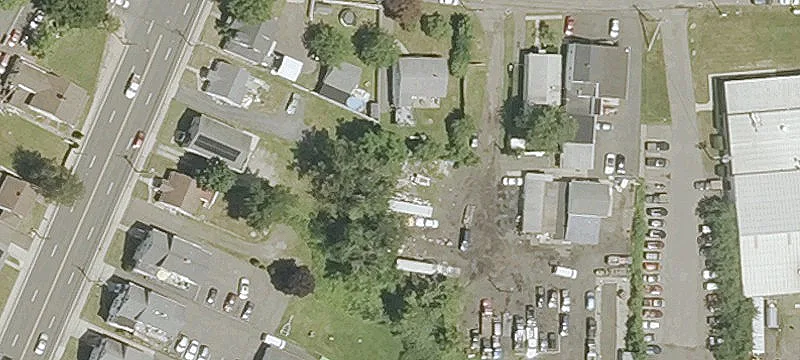 28 1st Ave