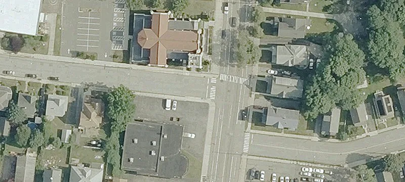 151 Montauk Ave, Unit 3