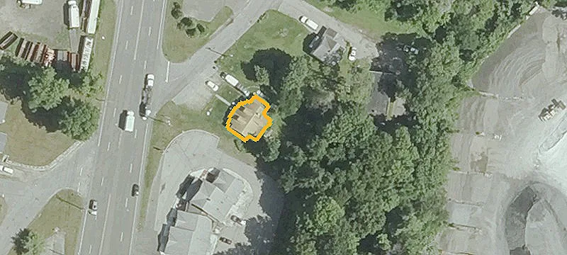 27 Old State Rd