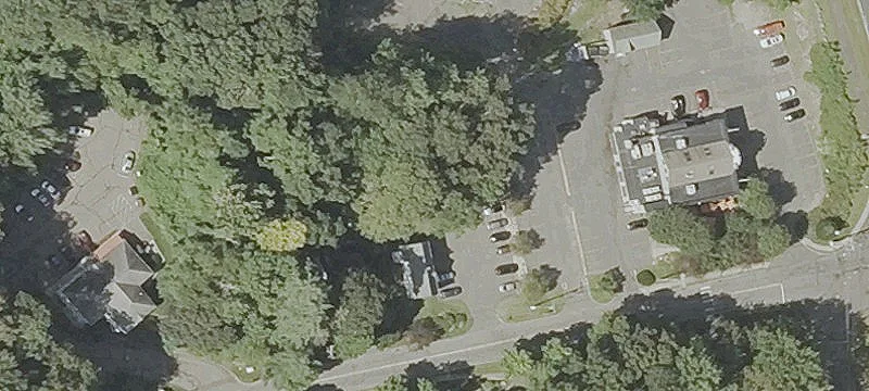 12 Woodside Ave