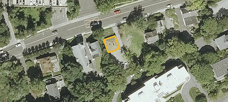 38 Lk Ave